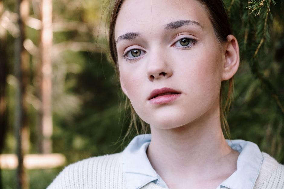 „No make-up“ vzhled: jak vypadat svěže, ne nenalíčeně
